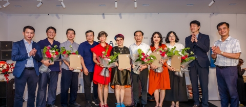 TRIỂN LÃM “BIÊN ĐỘ TƯƠNG LAI” – CƠ HỘI TIẾP CẬN XÃ HỘI  ĐỐI VỚI SINH VIÊN NHÀ TRƯỜNG